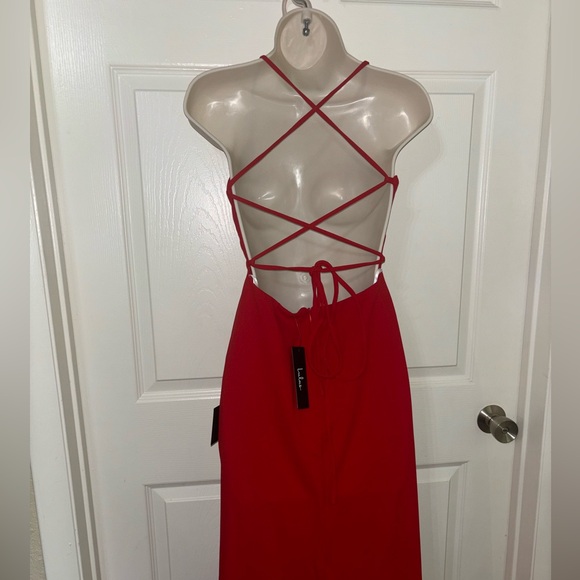 Lulu’s floor length Red Dress. - Picture 4 of 6